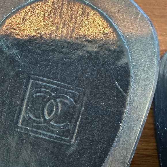 Vintage Chanel black suede mules/clogs 2004 in used condition size 39 - Picture 4 of 14